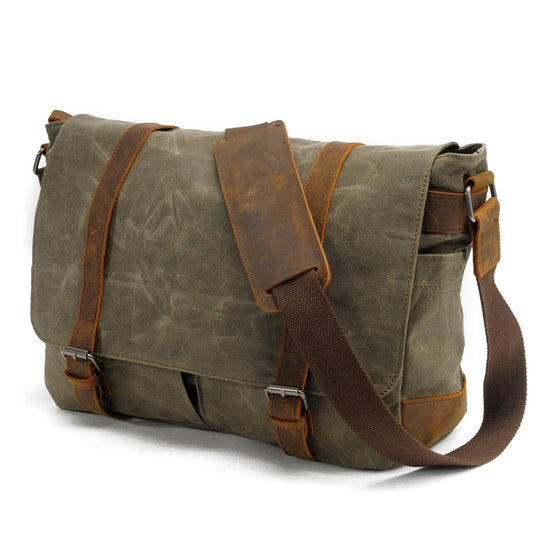 Canvas Laptop Messenger Bag | CHICAGO