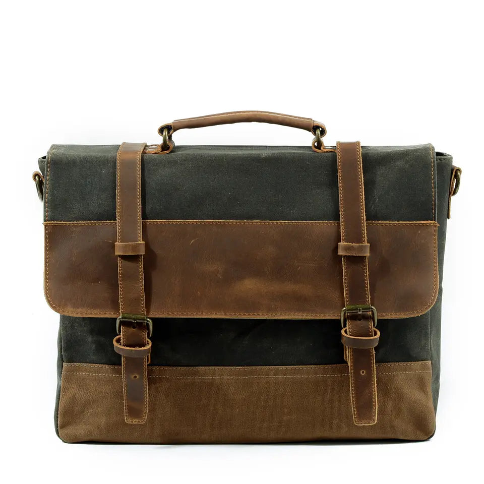 Waxed Canvas Messenger Bag | WINNIPEG