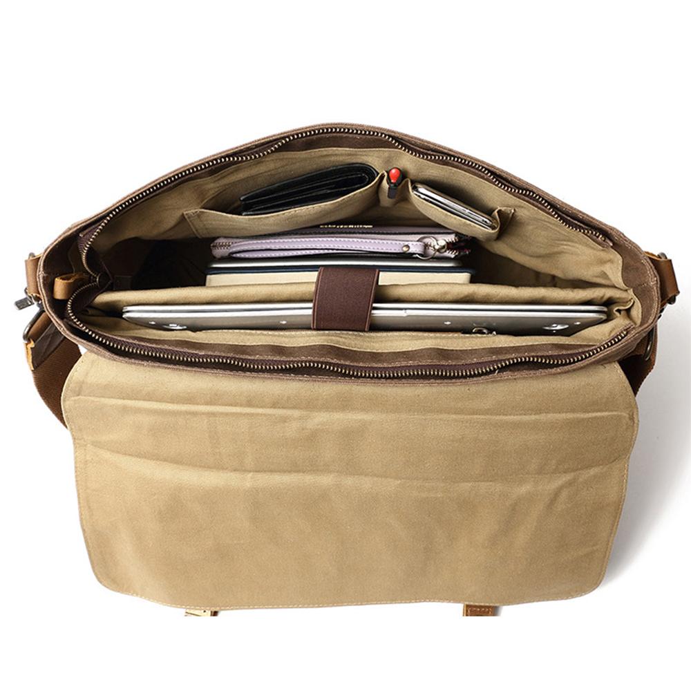 Waxed Canvas Messenger Bag | WINNIPEG