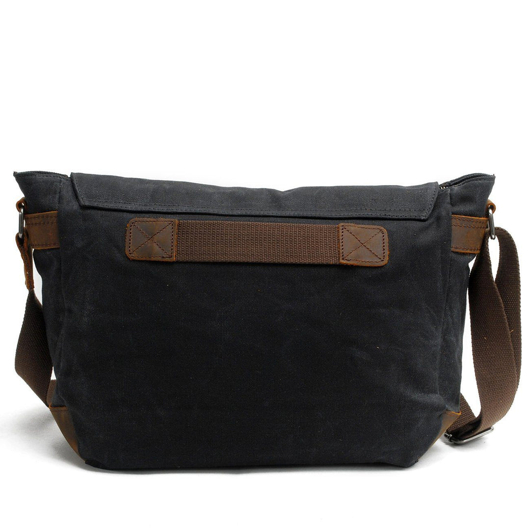 Retro Shoulder Bag | COLOMBUS