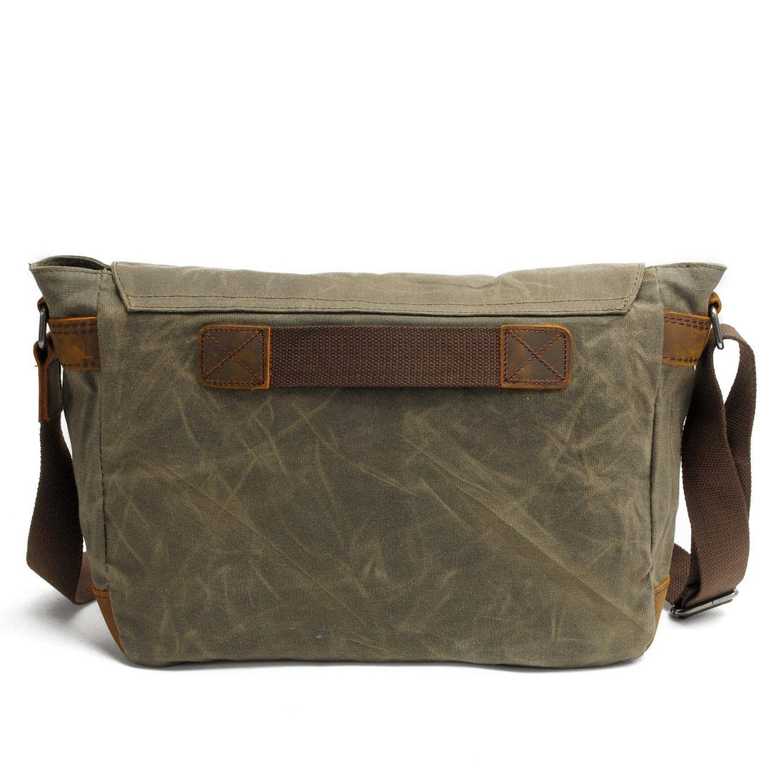 Retro Shoulder Bag | COLOMBUS