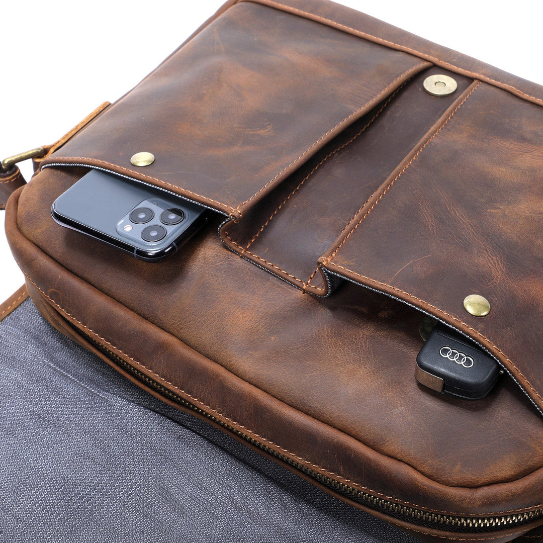 Vintage Leather Messenger Bag | ERIKA