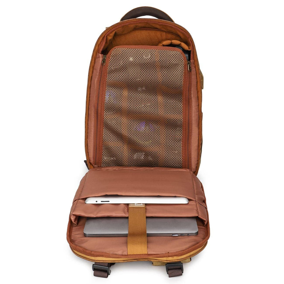 Vintage Camera Backpack | SERENGETI