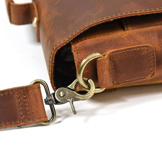 Leather Shoulder Bag | ITAKA