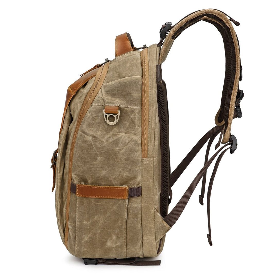 Vintage Canvas Camera Backpack | JOTUNHEIMEN