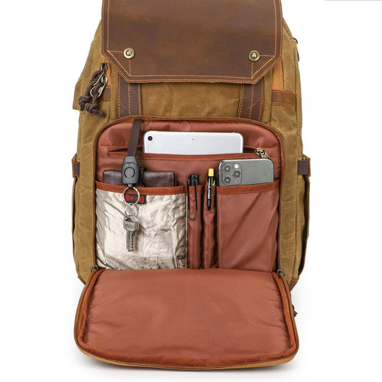 Vintage Camera Backpack | SERENGETI