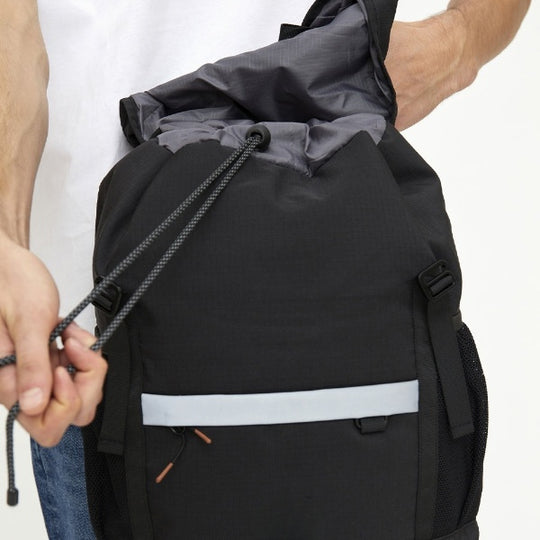 Sustainable Travel Backpack | Mountain Vandra