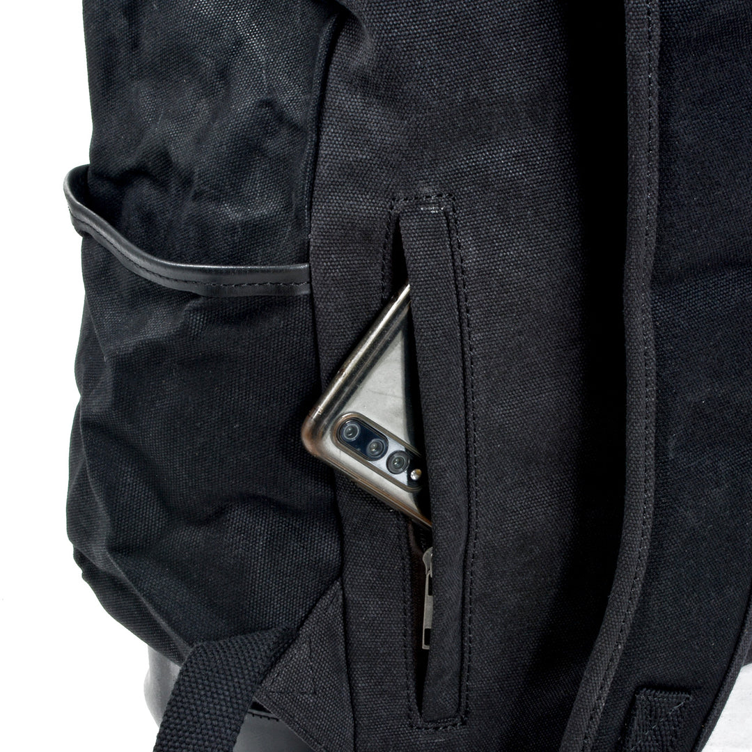 Black Canvas Backpack | GENEVA