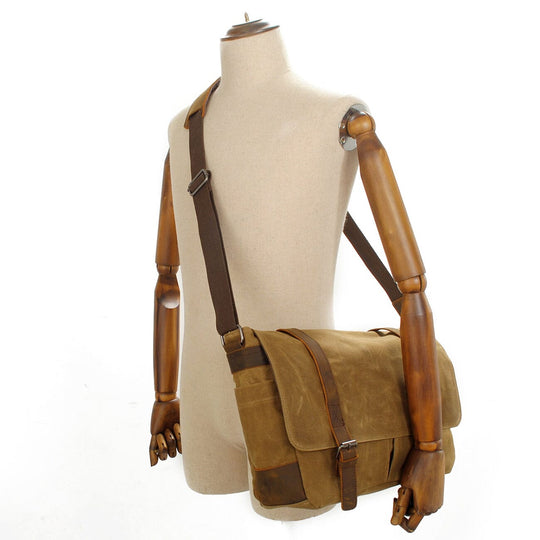 Canvas Laptop Messenger Bag | CHICAGO