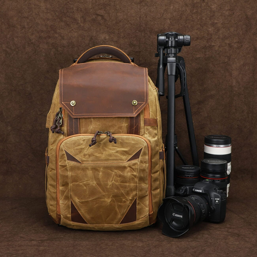 Vintage Camera Backpack | SERENGETI