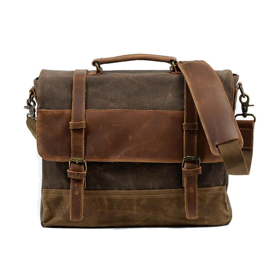 Waxed Canvas Messenger Bag | WINNIPEG